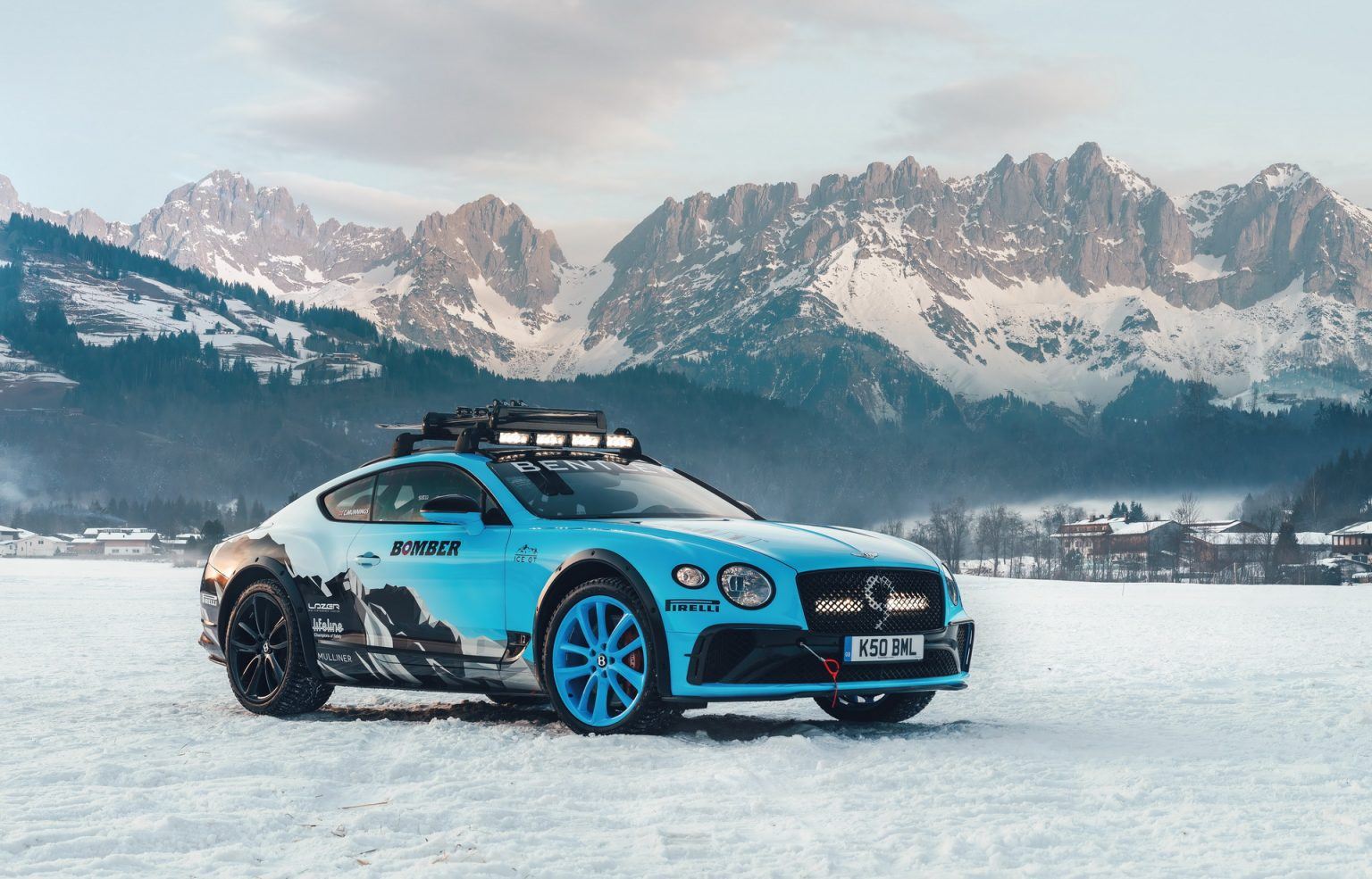 2021 بنتلي كونتيننتال GT V8 كشف