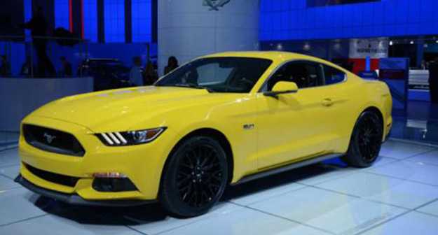 فورد تعرض موستانغ GT2015 وكونفرتيبال 2015 في معرض ديترويت